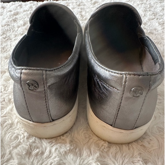 MICHAEL KORS Slip On Metallic leather Shoe Size 9M - Picture 4 of 5